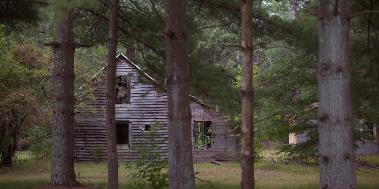 Taxonomizing Conspiratorial Information Practices: Examining the Ong’s Hat Legend